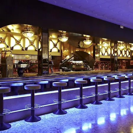Copacabana Hotel